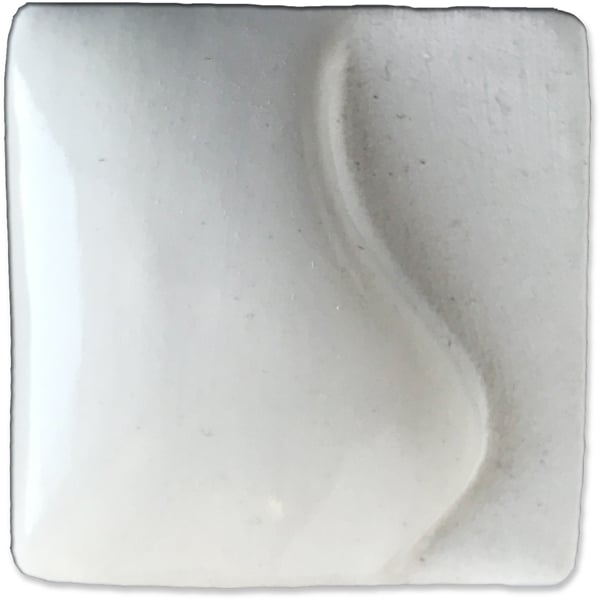 501 White Underglaze Pint