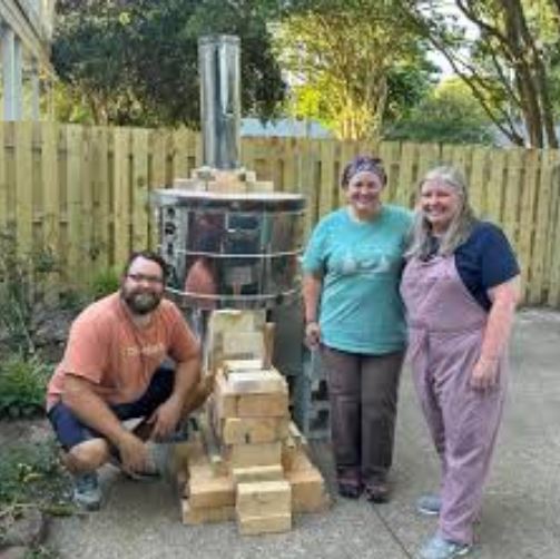 Andrew Linderman Workshop  - Building and Firing a Rocket Kiln